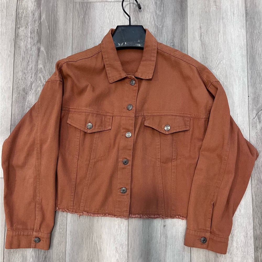 Nectar Clothing Tan Cropped Denim Jacket